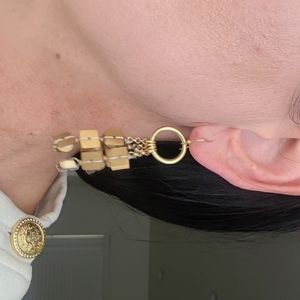 Chico’s Kyndal Chandelier Earrings Dangle Gold Tone Lightweight Festive Dressy